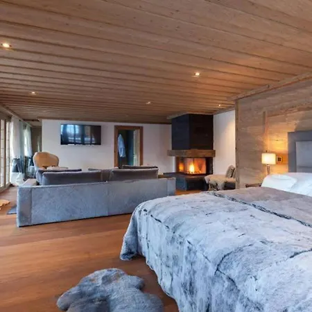 Stunning Modern With Indoor Pool And *