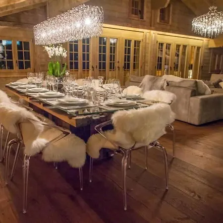 Stunning Modern With Indoor Pool And Lauenen