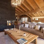Stunning Modern With Indoor Pool And * Lauenen