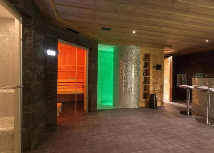 Stunning Modern With Indoor Pool And